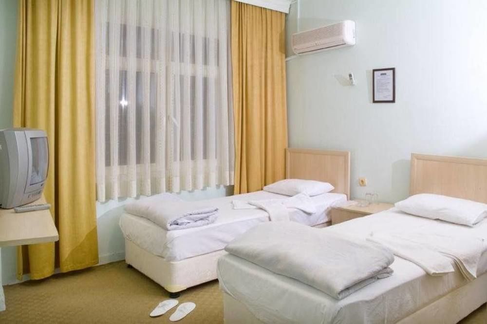 Uenver Hotel Adana Dış mekan fotoğraf